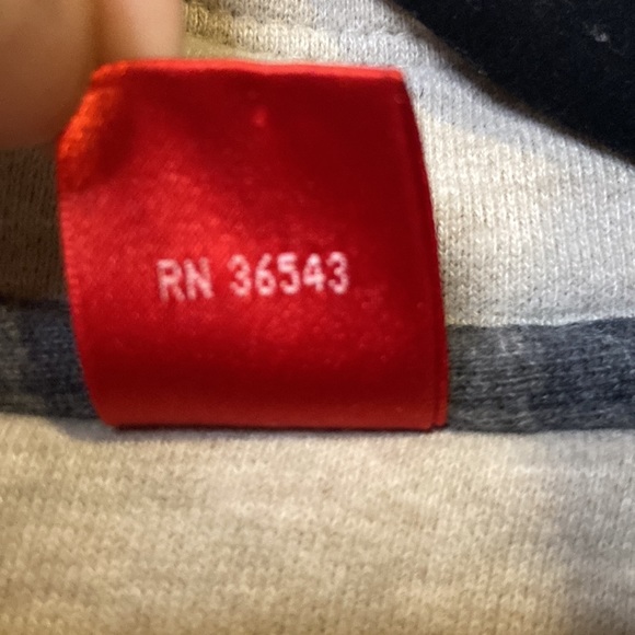 Izod Men’s Quarter Zip Pullover - Size M - Picture 8 of 11